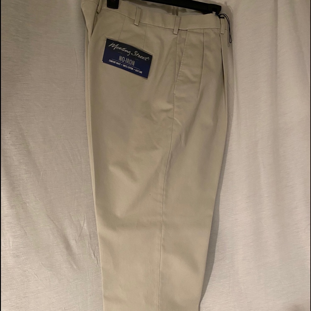Men’s Meeting Street No-Iron Light Tan Pants 38X30